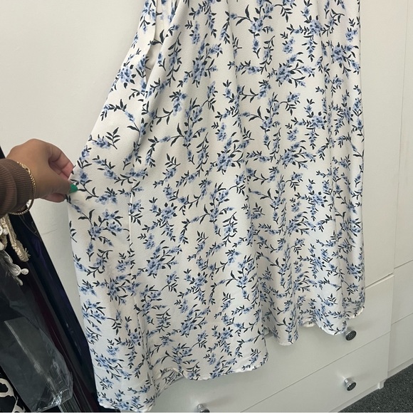 1. SLATE Blue & White Floral Sleeveless Ruffle Midi Modest Dress V-Neck Sz 8 - Picture 7 of 16
